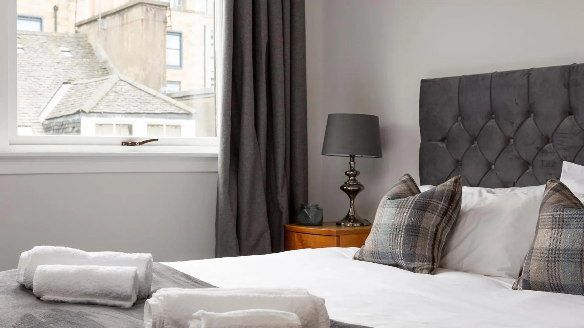 The Edinburgh Rooftop Terrace Apartment