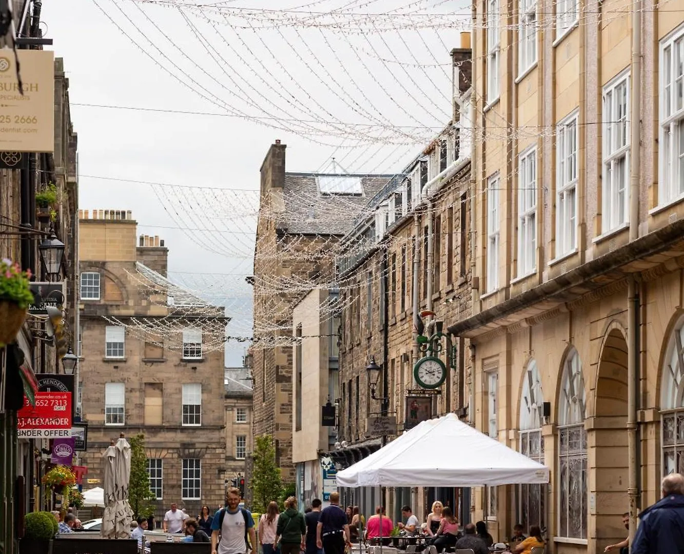 The Edinburgh Rooftop Terrace 0*,